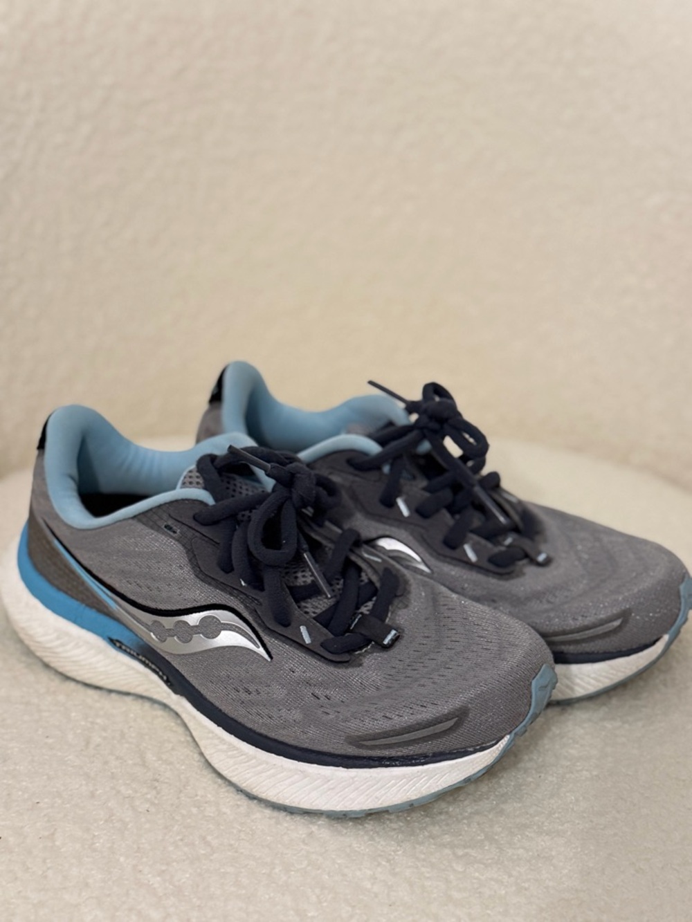 Saucony Gray and Light Blue Women's Running Shoes